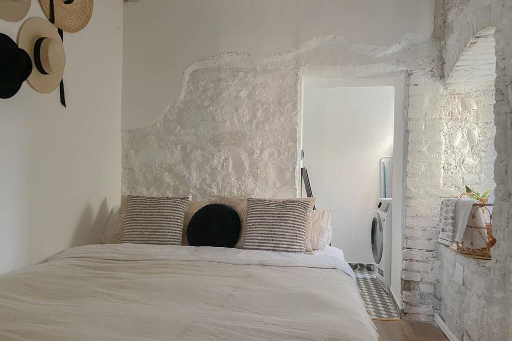 The Bungalow By The Sea In Historic Porec Old City Exteriör bild
